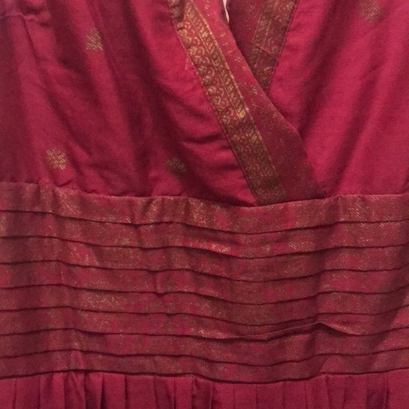 Dress - Picture 3 of 3